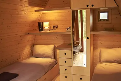 Image de Pinewood Camping Pods - At Port Lympne Reserve