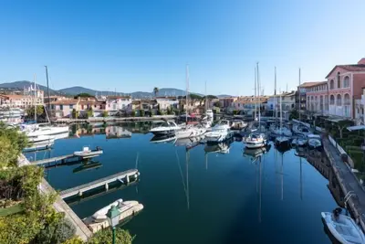 Image de Grand Bassin by Interhome