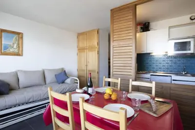 Image de Glacieres 22 by Interhome