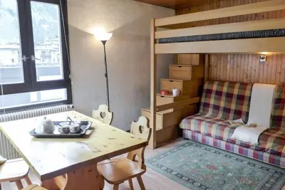 Image de L'Aiguille du Midi by Interhome