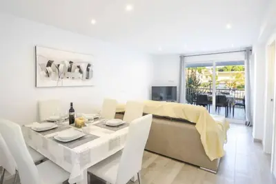 Image de Lago y Mar by Interhome