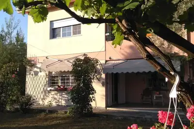 Image de Cottage avec jardin et parking
