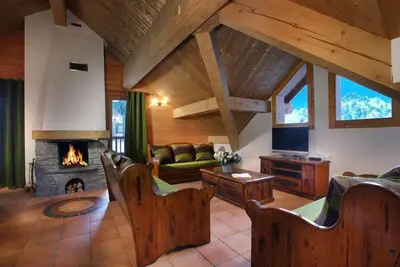 Image de Wifi, 50m du centre station, remise en forme, piscine, sauna, hammam, balcon