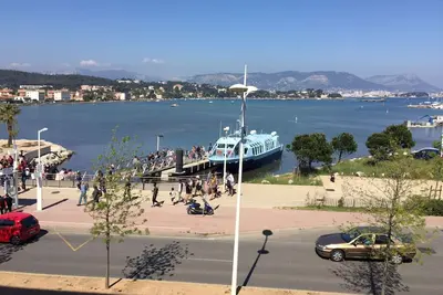 Image de Studio vue sur mer 200 m des plages parkings gratuits Wifi Clim