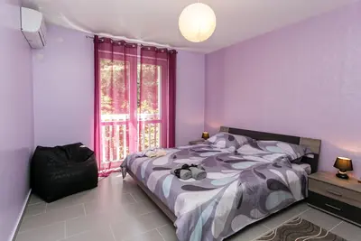 Image de Appartement Lapad Bay - Appartement 2 Chambres de Luxe avec Balcon (Black-Ivanišević)