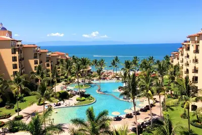 Image de Oceanfront 2 Bedroom Suite - Disponible la semaine de Thanksgiving!