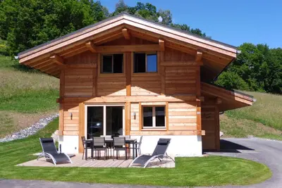 Image de Chalet individuel \"L'ours brun\", 6 personnes, face au Mont-Blanc