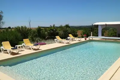 Les Pruniers gites 4 etoiles mis dans nos propres vergers avec piscine chauffee