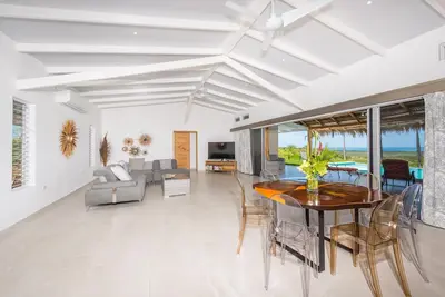 Image de Villa neuve de 3 chambres avec vue sur l'océan à Guanacaste