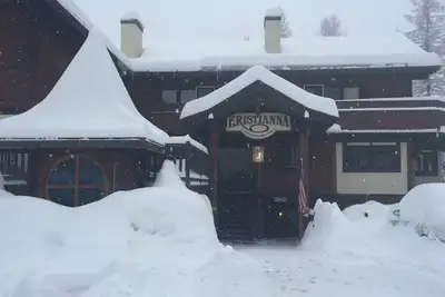 Image de Big Mountain Ski-in / Ski-out Condo, une escapade idéale Whitefish!