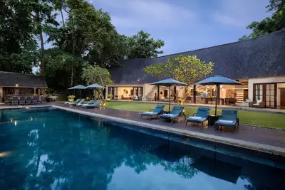 Image de 7 Br Villa Tirtadari par Nakula