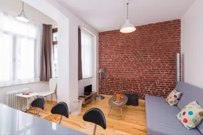 Image de bel appartement sur la place taksim