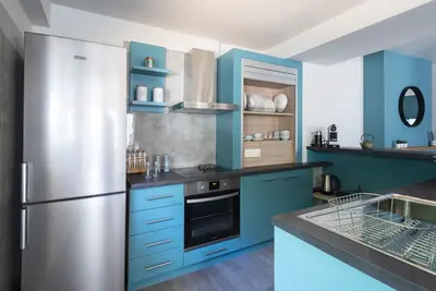 Image de GroundFloor Apartment w \/ Smallyard dans le de Kalamata