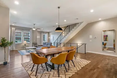 Image de Moderne et luxe 4br 10 min à Fq