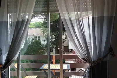 Image de Un Joli Studio Dans La Verdure