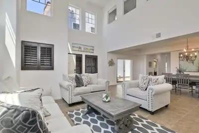 Image de ★ vue panoramique sur l'océan ★ à pied de la plage ★ à proximité de tout ★ mémorable ★