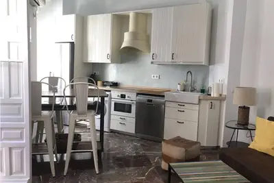 Image de Les lanternes! Appartement charmant et paisible dans c. centre