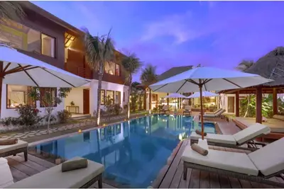 Image de Spacieuse villa de 5 chambres à Seminyak près de Eat Street, près de la plage