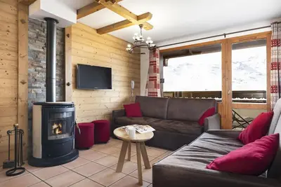 Image de 300m du centre station, remise en forme, piscine, sauna, jacuzzi, hammam, balcon