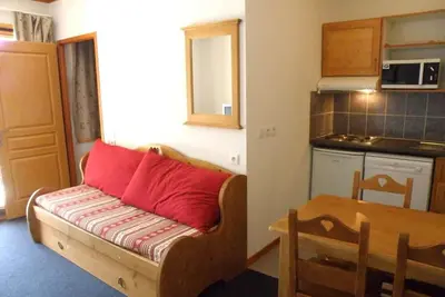 Image de 100m du centre station, sauna, hammam, balcon, parking, télévision, 40m², Vaujany