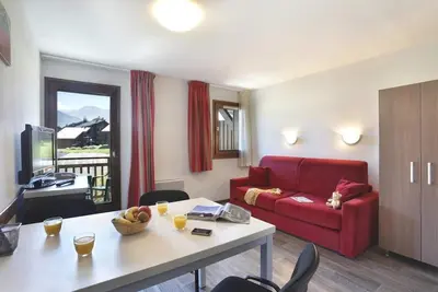 Image de Wifi, piscine, terrasse, balcon, parking, télévision, casier à ski, 17-21m², Morillon
