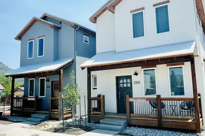 Image de Downtown Bv - Main St Home - 311