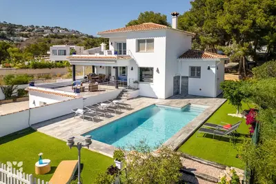 Image de Villa Bernia by Abahana Villas