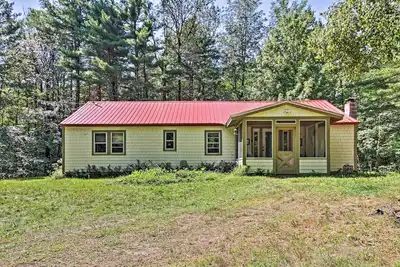 Image de Nouveau! Rustique Bradford Cottage, 14Mi Ă Sunapee Mtn!