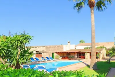 Image de Grande villa de campagne avec appartement indépendant, piscine privée, à 15 minutes des plages fantastiques!