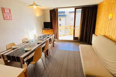 Image de Charmant T2 au pied des pistes avec balcon exposé sud, idéal pour 6 personnes, proche commerces!