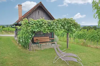 Image de Belle maison d'une chambre à.