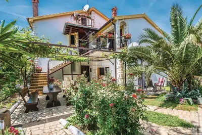 Bel appartement à Medulin avec WiFi