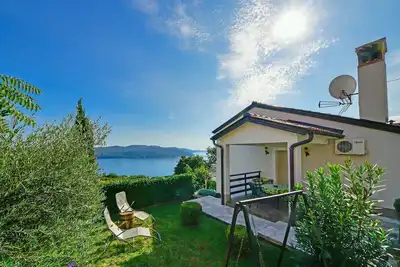 Image de Magnifique maison de vacances pour 2 personnes avec climatisation, Wifi, Tv, terrasse et parking