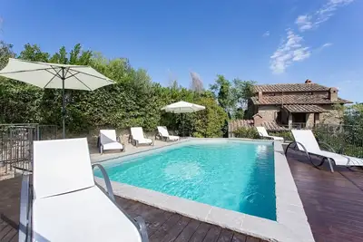 Image de Villa à Cortone avec 4 chambres à coucher, 8 couchages