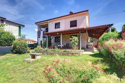 Image de Appartement de vacances pour 4 personnes env. 65 qmà Medulin, Istrie (Côte sud de l'Istrie)