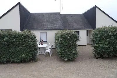 Image de Maison mitoyenne en bord de mer avec Wi-Fi, barbecue, et acceptant les animaux