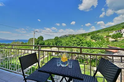 Image de Confortable appartement pour 5 personnes avec Wifi, climatisation, Tv, terrasse et parking