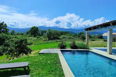 Image de Maison 80M² piscine privée chaufée