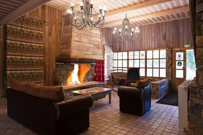 Image de Chalet à Les Arcs avec piscine chauffée