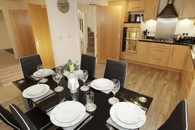Image de St Stephen's Court - Quatre Chambres Maison, Couchages 7