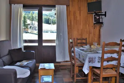 Image de Studio 4 couchages au pied des pistes avec casier Ă ski, Risoul 1850
