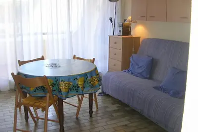 Image de Beau Et Grand Studio Cabine Climatise 27m2 + Loggia 17m2 + Garage
