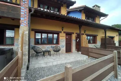 Ideal duplex for couples