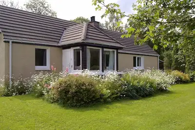 Image de Inverherive Cottage in an area of natural beauty