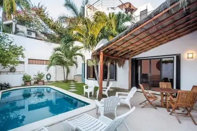 Image de Piscine, terrasse sur le toit, 4 blocs de l'océan