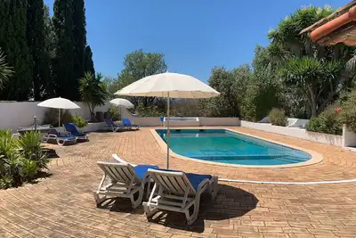Image de Portugais Ferme avec jardin clos et piscine privée