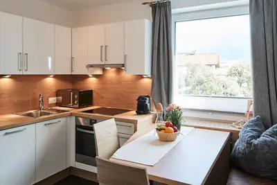 En plus 50m² Rubin avec grand balcon ensoleillé pour 2-5 personnes