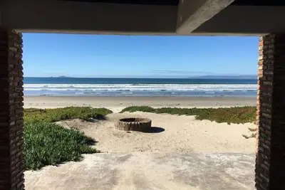 Image de Front de mer avec une touche et des couleurs mexicaines magnifiques. Ce que vous voulez au Mexique!