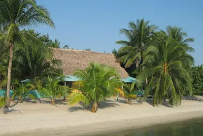 Image de Front de mer au Belize avec toutes les commodités modernes