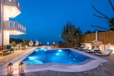 Image de Villa Artemis 5 chambres villa à Rodia Héraklion
